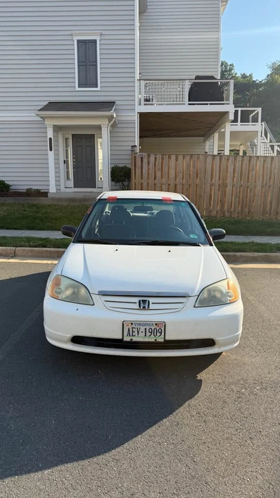 2002 Honda Civic 7th Gen - Image 2 of 9