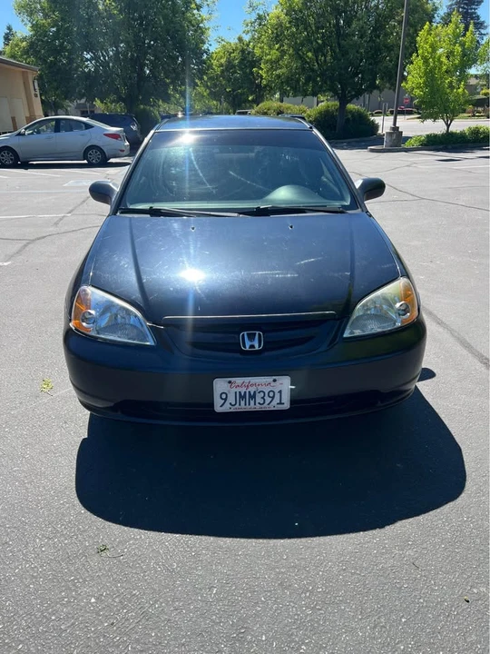 2002 Honda Civic 7th Gen - Image 2 of 10
