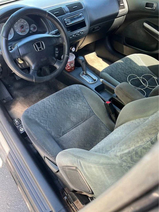 2002 Honda Civic 7th Gen - Image 9 of 10