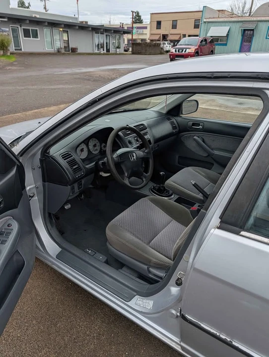 2002 Honda Civic 7th Gen - Image 5 of 8
