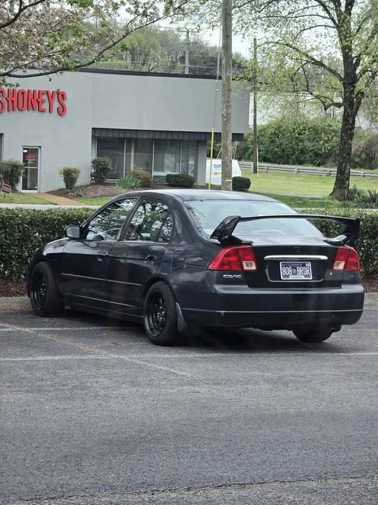 2002 Honda Civic 7th Gen - Image 5 of 12