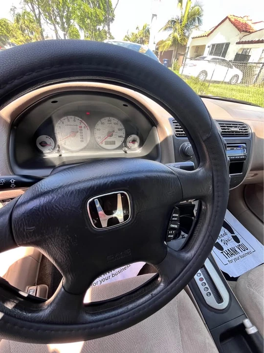 2002 Honda Civic 7th Gen - Image 6 of 9