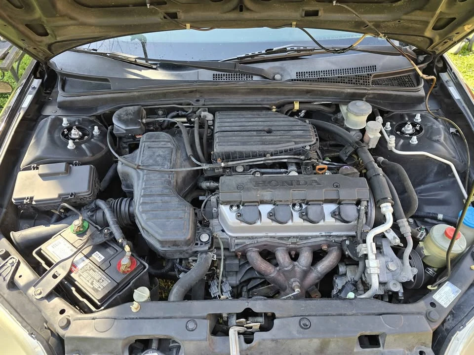 2002 Honda Civic 7th Gen - Image 11 of 12