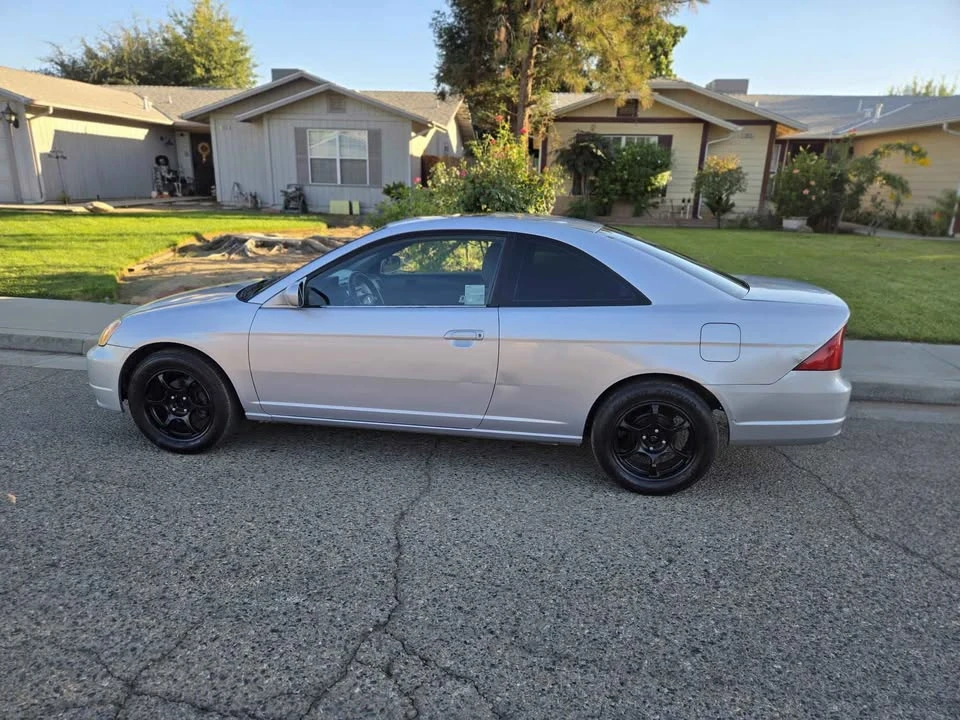 2002 Honda Civic 7th Gen - Image 5 of 11