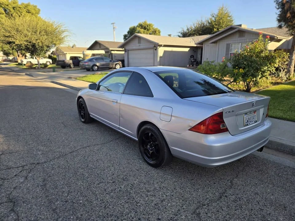 2002 Honda Civic 7th Gen - Image 4 of 11