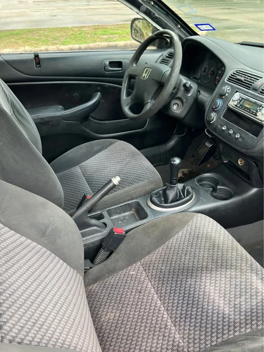 2002 Honda Civic 7th Gen - Image 7 of 14
