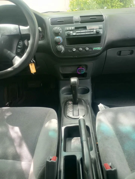 2002 Honda Civic 7th Gen - Image 3 of 8