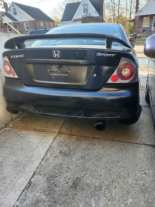 2002 Honda Civic 7th Gen - Image 2 of 5