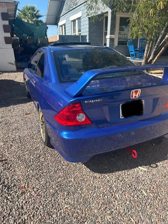 2002 Honda Civic 7th Gen - Image 2 of 8