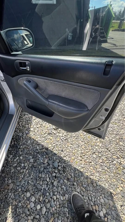 2002 Honda Civic 7th Gen - Image 9 of 9