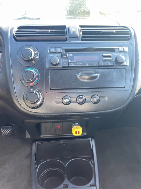 2002 Honda Civic 7th Gen - Image 10 of 20