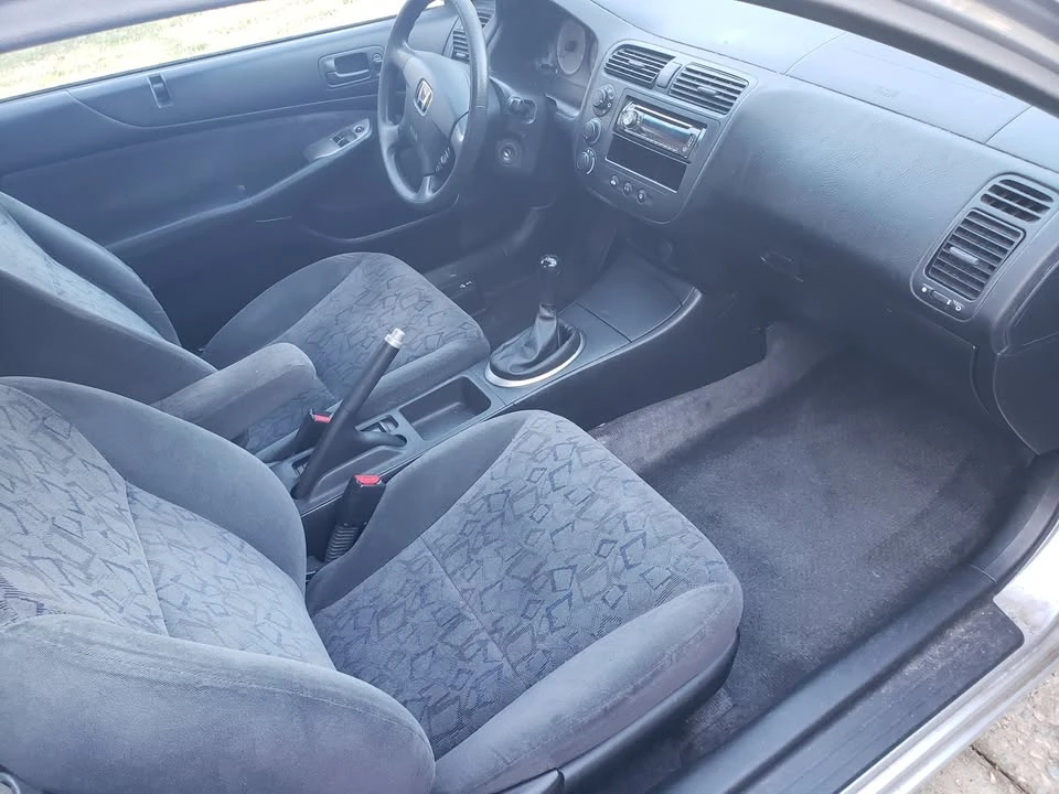 2002 Honda Civic 7th Gen - Image 8 of 11