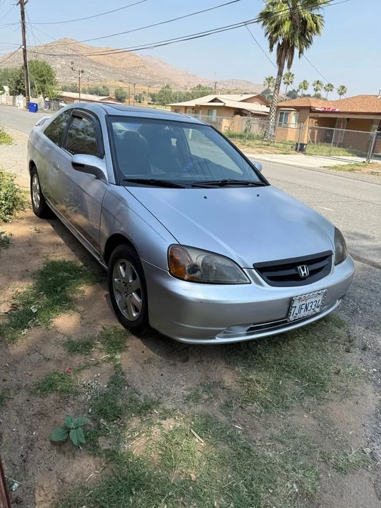 2002 Honda Civic 7th Gen - Image 3 of 7