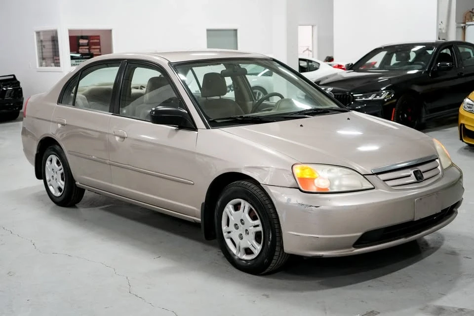 2002 Honda Civic 7th Gen - Image 2 of 6