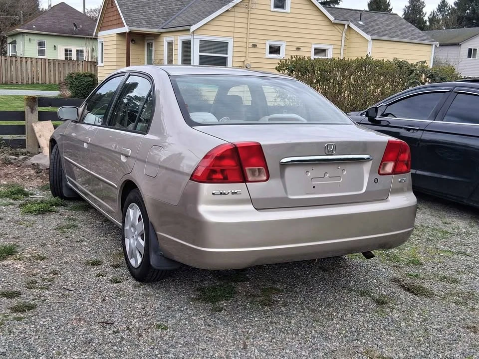 2002 Honda Civic 7th Gen - Image 2 of 11