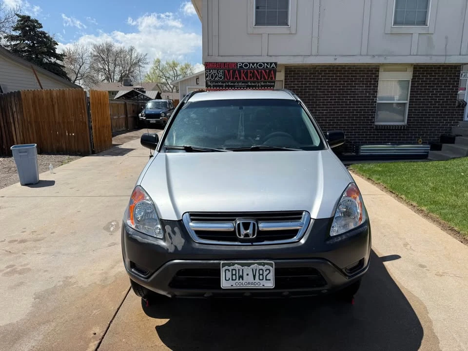 2002 Honda CR-V 2nd Gen - Image 3 of 12