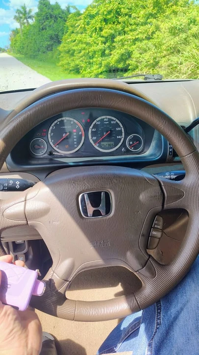 2002 Honda CR-V 2nd Gen - Image 10 of 11