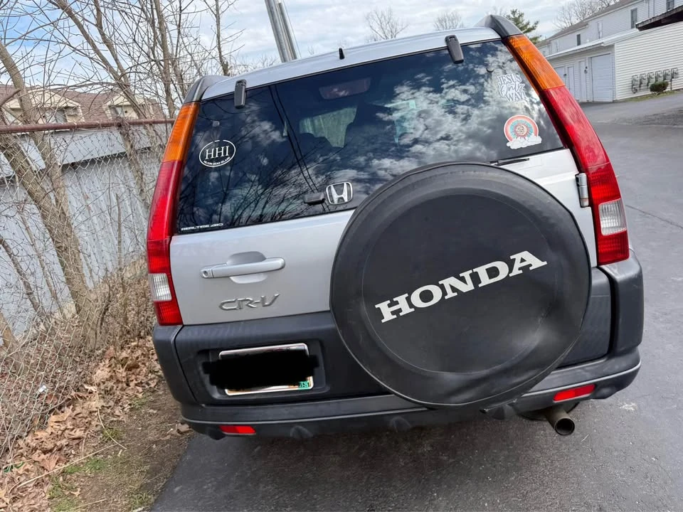 2002 Honda CR-V 2nd Gen - Image 3 of 4