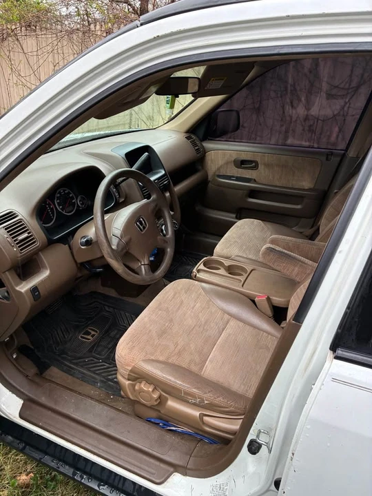 2002 Honda CR-V 2nd Gen - Image 5 of 9