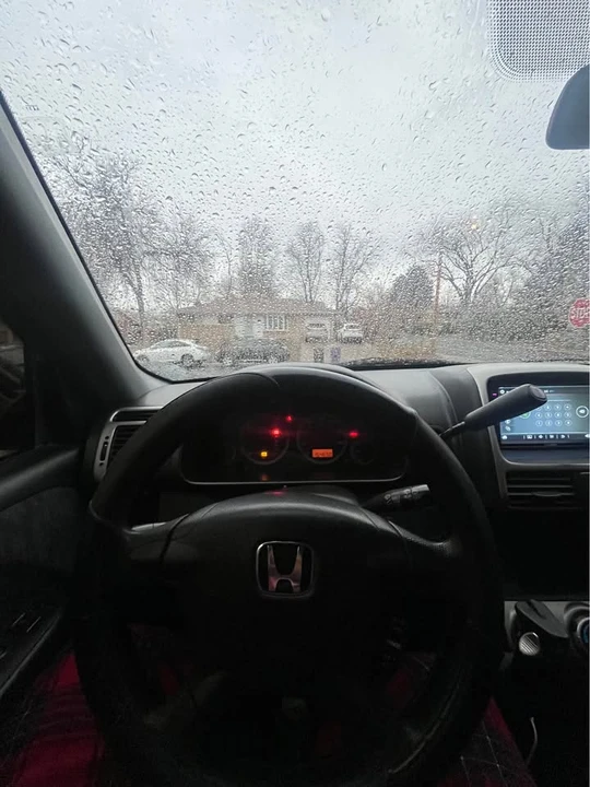 2002 Honda CR-V 2nd Gen - Image 9 of 10