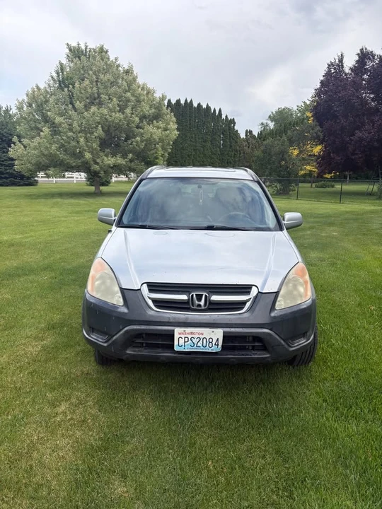 2002 Honda CR-V 2nd Gen - Image 3 of 7