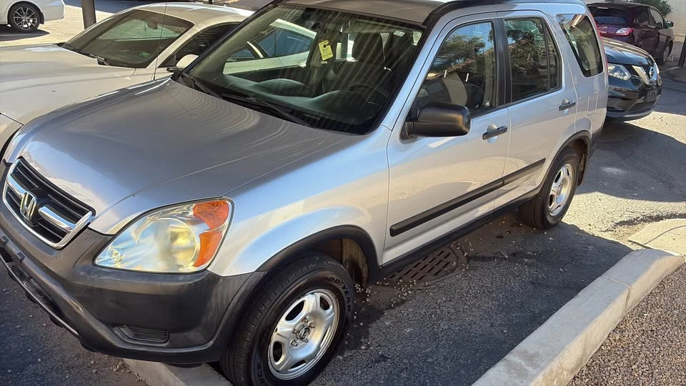 2002 Honda CR-V 2nd Gen - Image 8 of 9