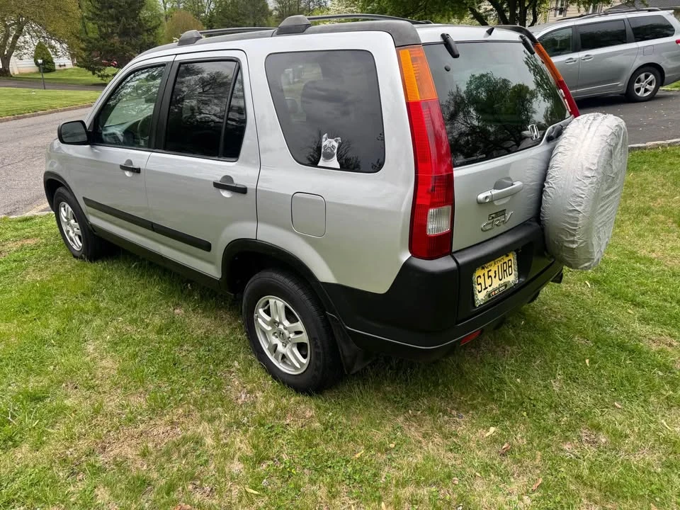 2002 Honda CR-V 2nd Gen - Image 3 of 19