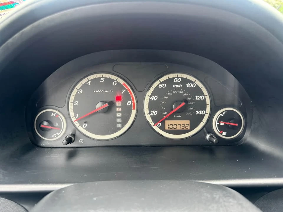 2002 Honda CR-V 2nd Gen - Image 10 of 19