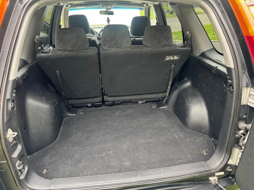 2002 Honda CR-V 2nd Gen - Image 12 of 19