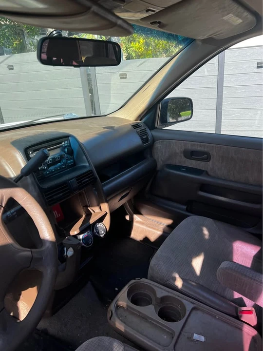 2002 Honda CR-V 2nd Gen - Image 7 of 8