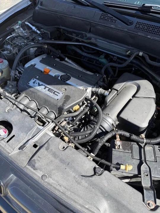 2002 Honda CR-V 2nd Gen - Image 4 of 10