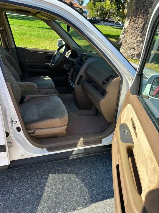 2002 Honda CR-V 2nd Gen - Image 14 of 15