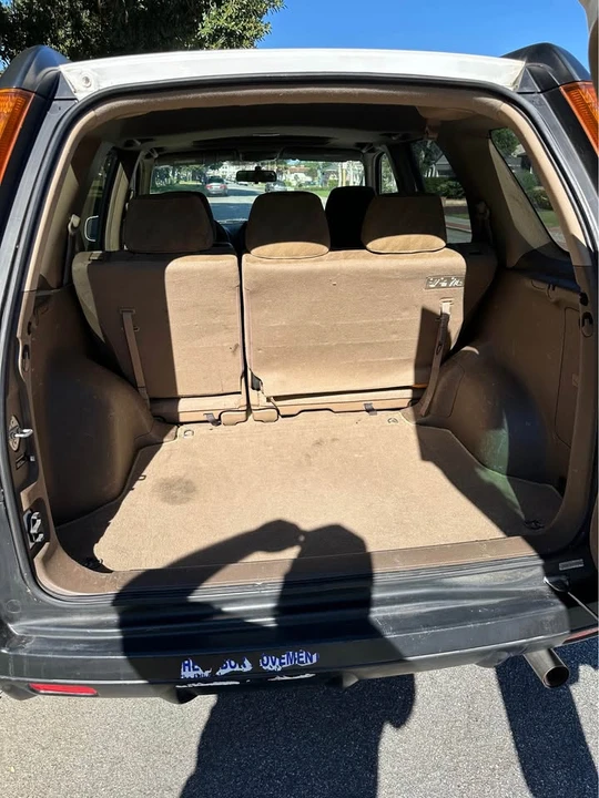 2002 Honda CR-V 2nd Gen - Image 11 of 15