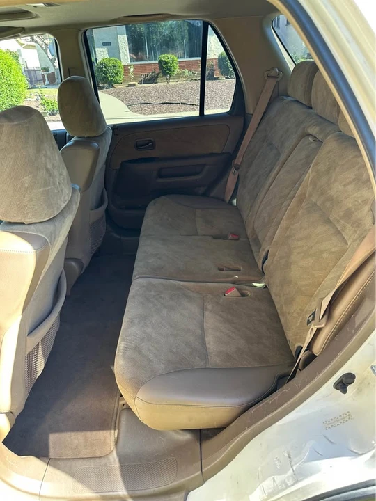 2002 Honda CR-V 2nd Gen - Image 10 of 15