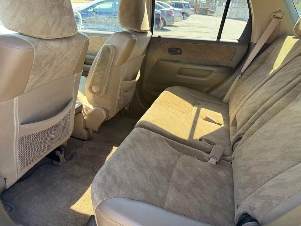 2002 Honda CR-V 2nd Gen - Image 6 of 10