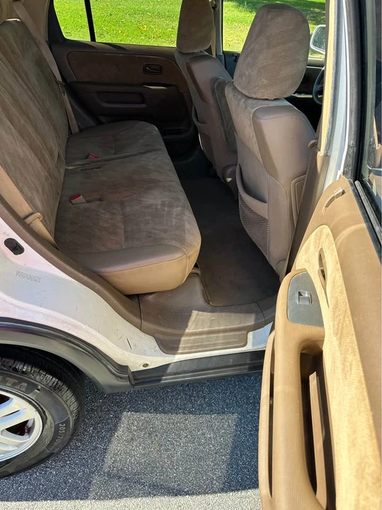 2002 Honda CR-V 2nd Gen - Image 13 of 15