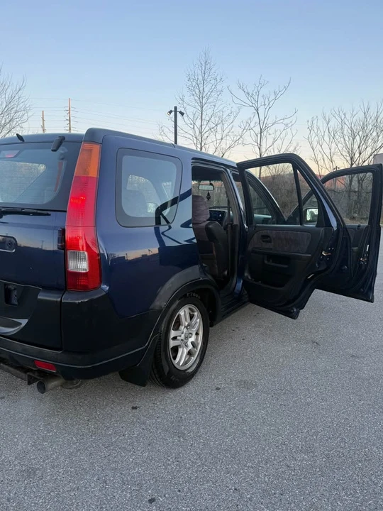 2002 Honda CR-V 2nd Gen - Image 8 of 8