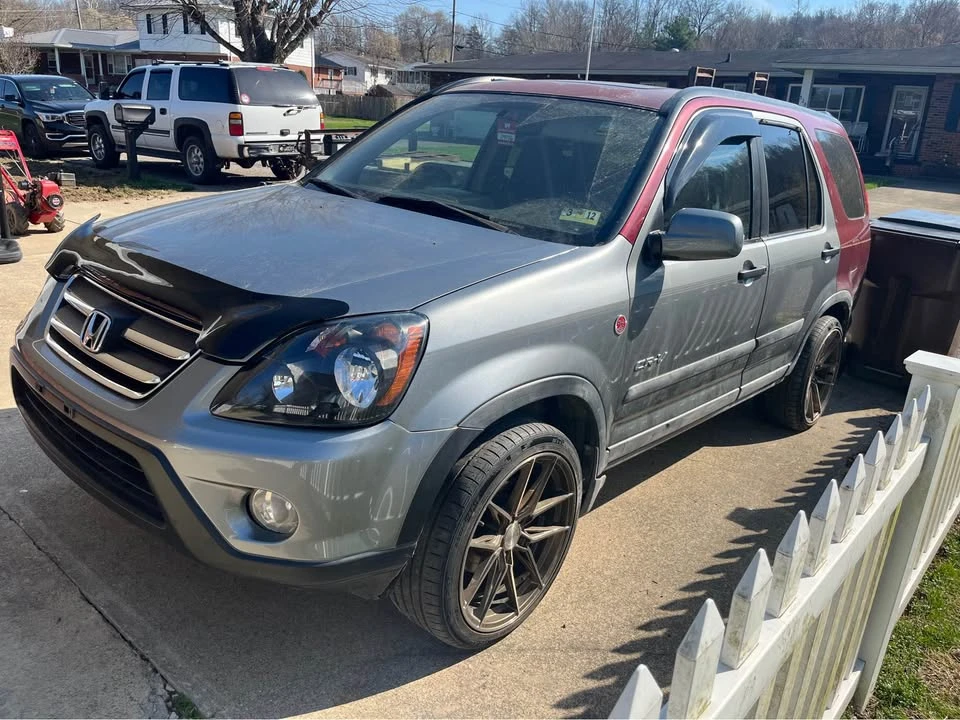 2002 Honda CR-V 2nd Gen - Image 6 of 10