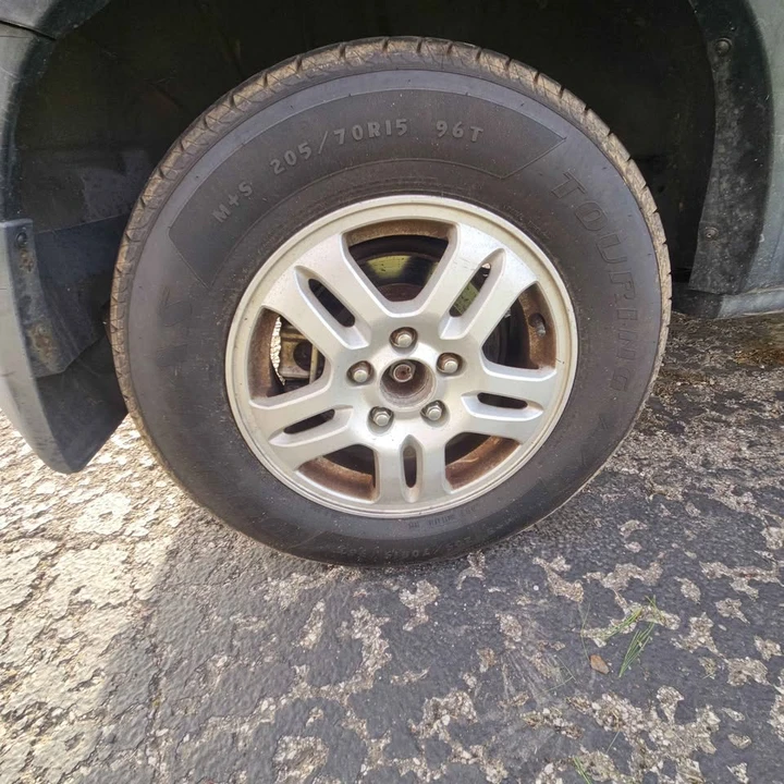 2002 Honda CR-V 2nd Gen - Image 14 of 16
