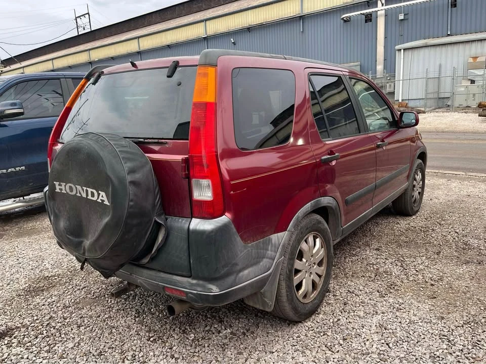 2002 Honda CR-V 2nd Gen - Image 10 of 10