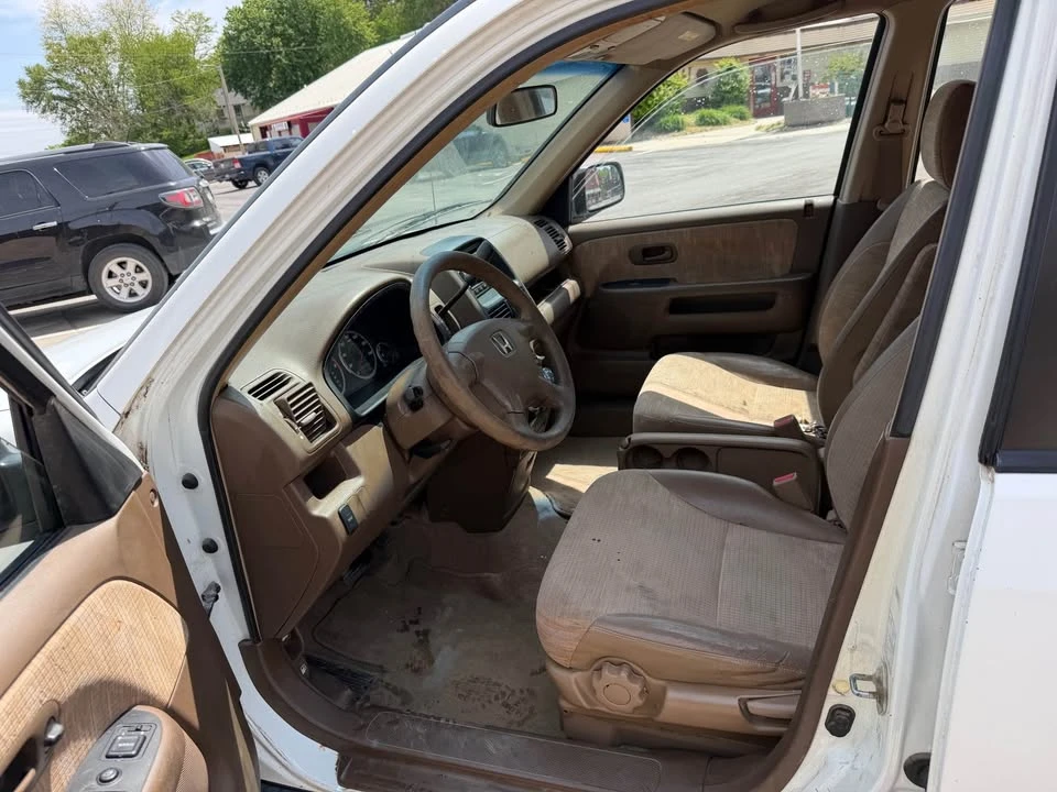 2002 Honda CR-V 2nd Gen - Image 7 of 11