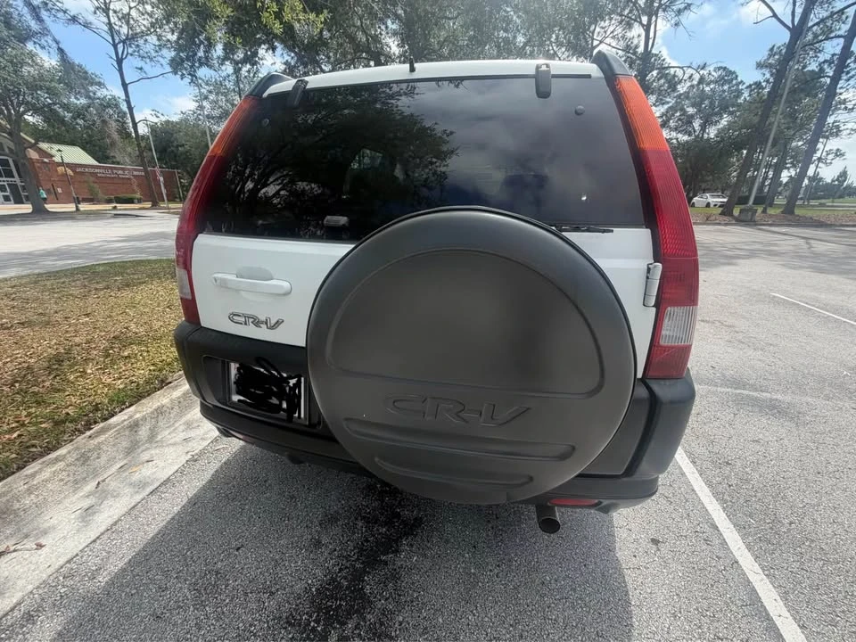 2002 Honda CR-V 2nd Gen - Image 4 of 5