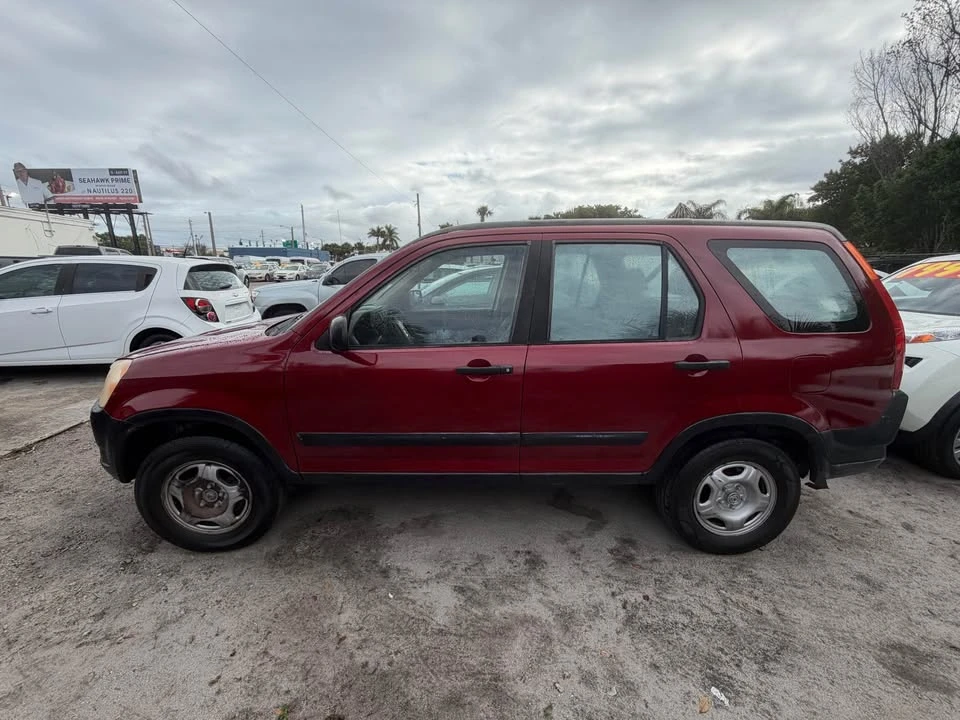 2002 Honda CR-V 2nd Gen - Image 2 of 4