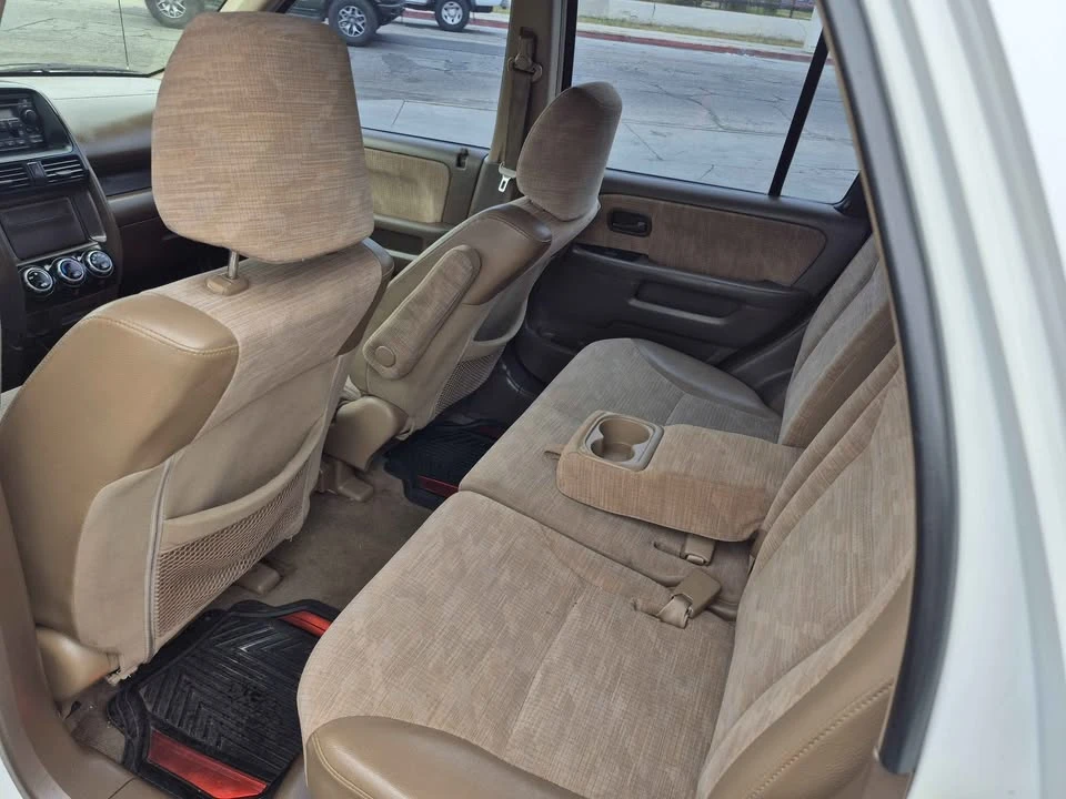 2002 Honda CR-V 2nd Gen - Image 11 of 17