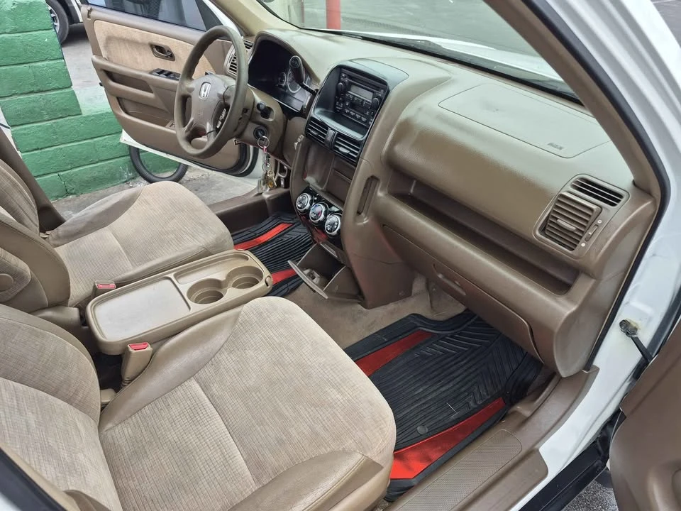 2002 Honda CR-V 2nd Gen - Image 8 of 17