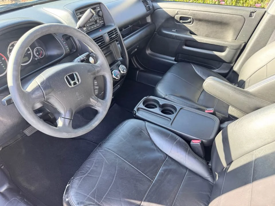 2002 Honda CR-V 2nd Gen - Image 11 of 17