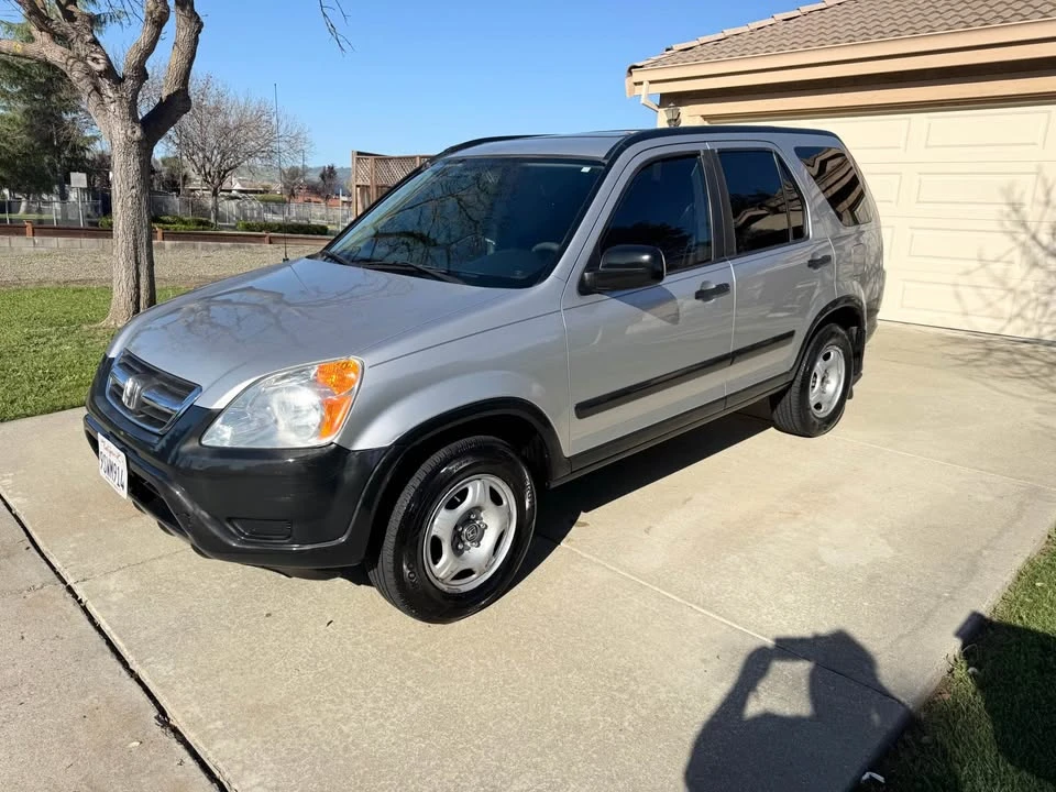 2002 Honda CR-V 2nd Gen - Image 4 of 17
