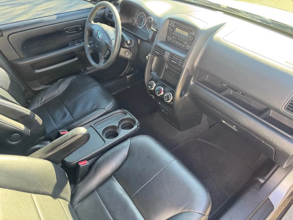 2002 Honda CR-V 2nd Gen - Image 13 of 17