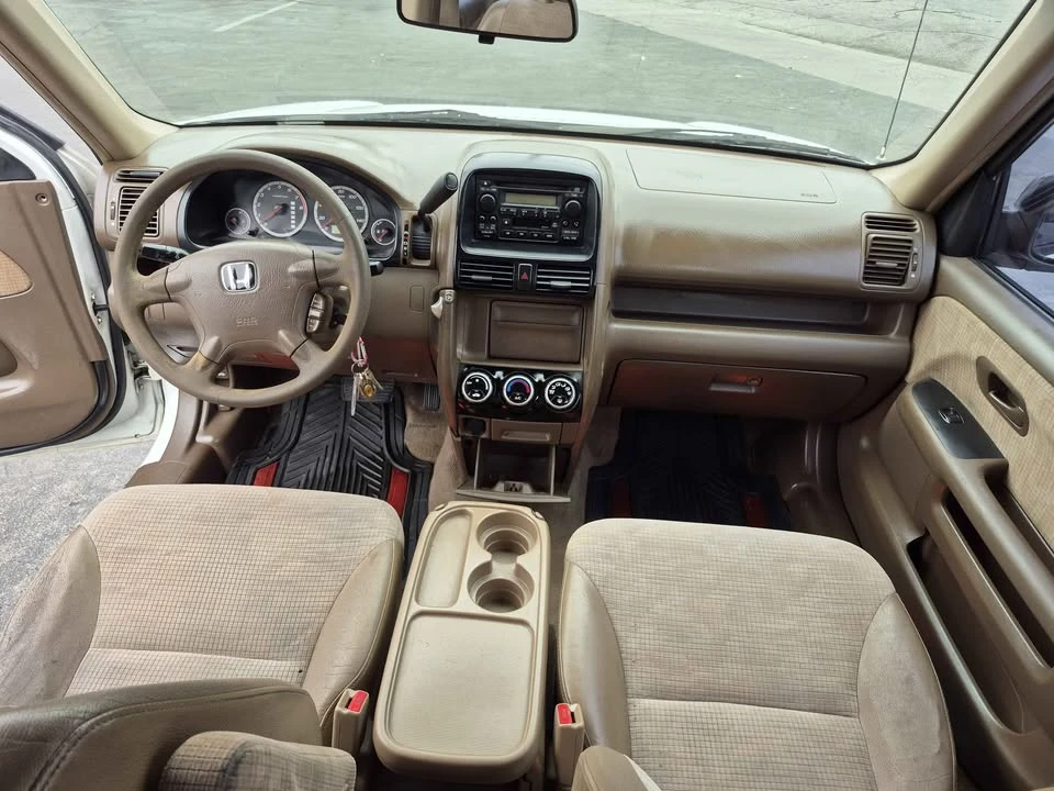 2002 Honda CR-V 2nd Gen - Image 7 of 17