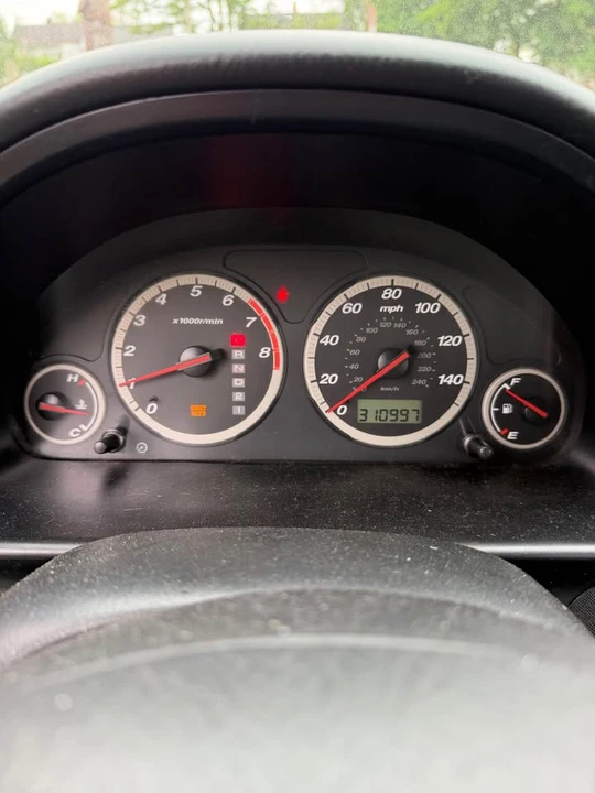 2002 Honda CR-V 2nd Gen - Image 7 of 19